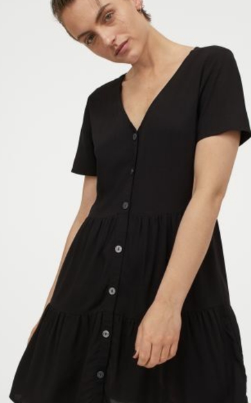 H&M Dresses & Skirts - H&M V-neck layered dress with front buttons